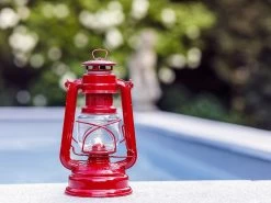 Feuerhand Baby Special 276 Ruby Red Stormlamp -Buiten Kamperen feuerhand stormlamp robijn rood 4 ecommerce 150b